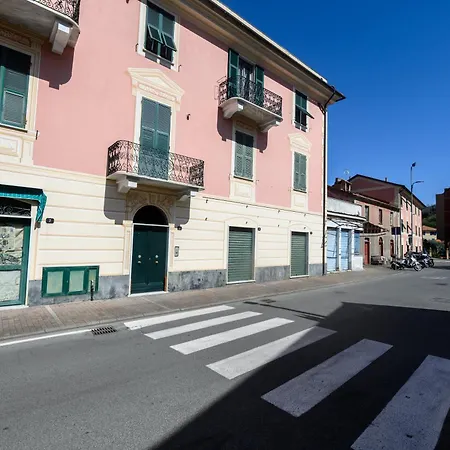 Apartment 299 - Blue Heaven Home, 12 Minuti A Piedi Dal Mare E La E Il Centro Di